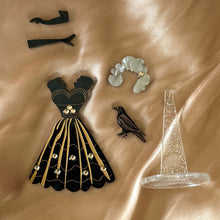 Translation missing: en.sections.featured_product.gallery_thumbnail_alt
